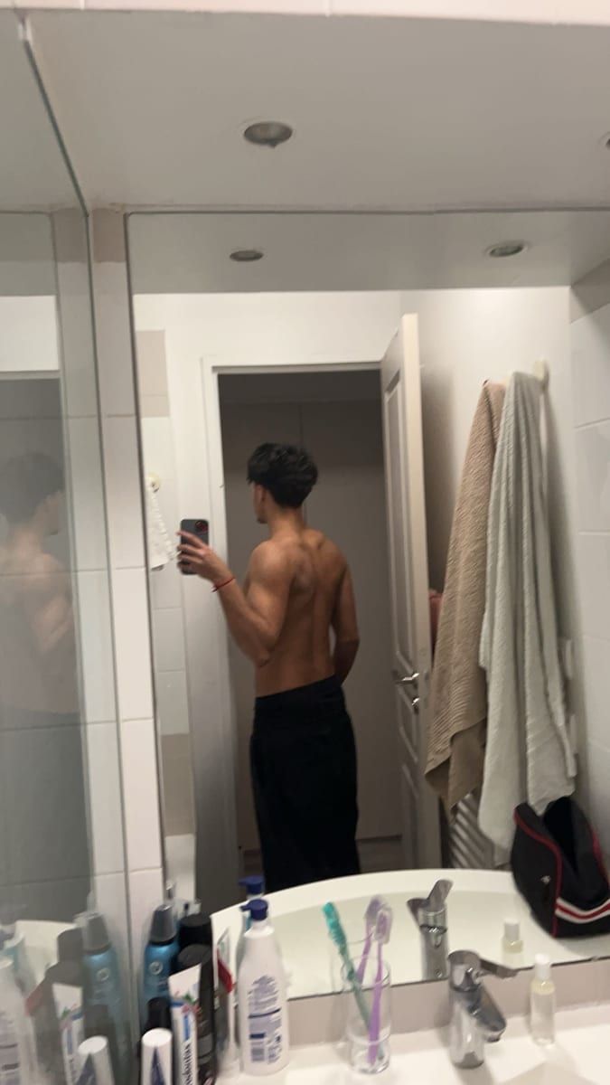 Profil de Akin